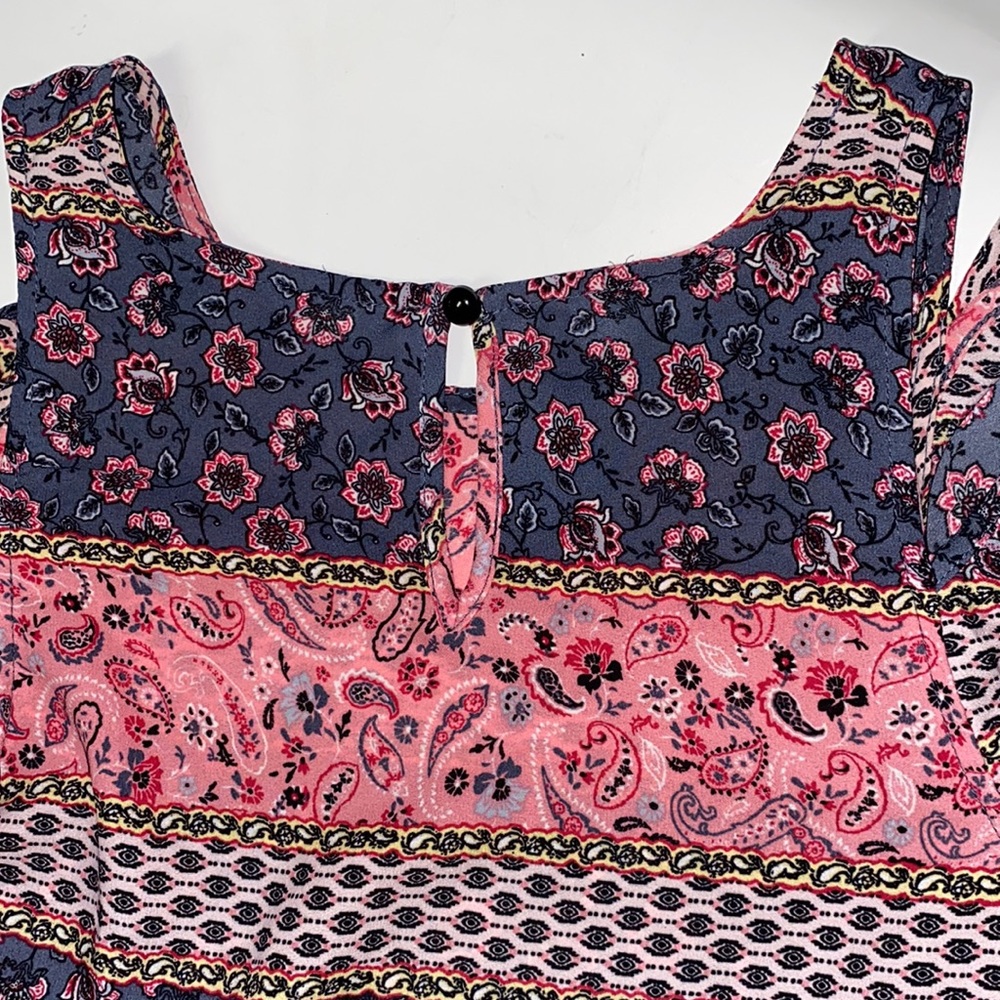 IZ Byer Women’s Cold Shoulder Top Women’s XS Floral Boho Pink Blue - Picture 7 of 10